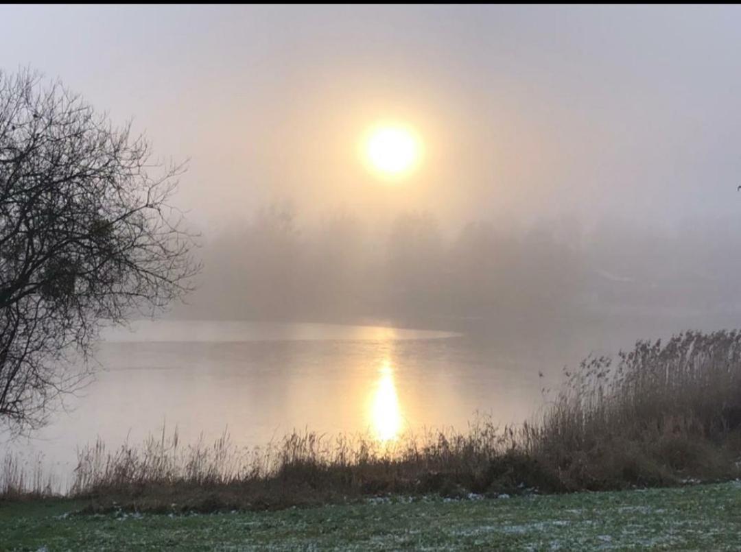 Ferienhaus Am Weserberglandsee Lauenforde 外观 照片