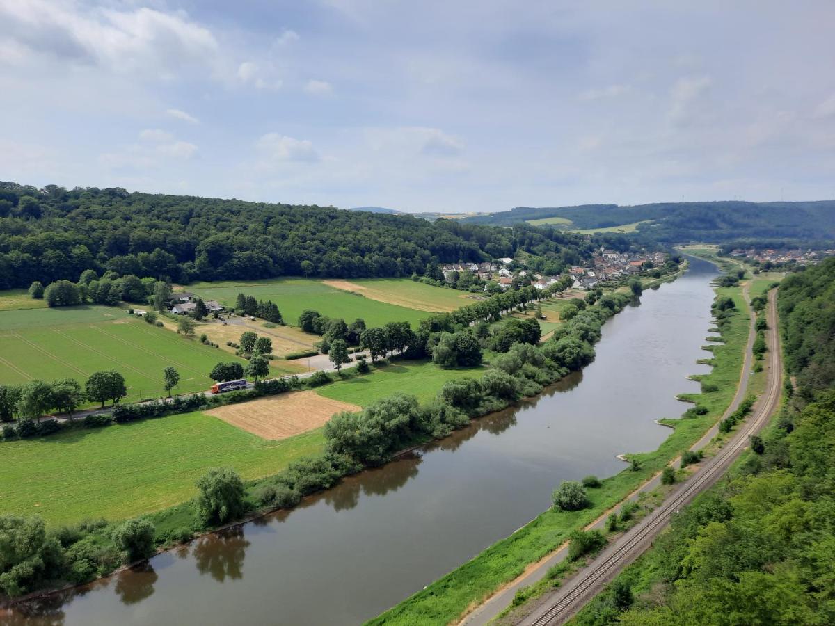 Ferienhaus Am Weserberglandsee Lauenforde 外观 照片